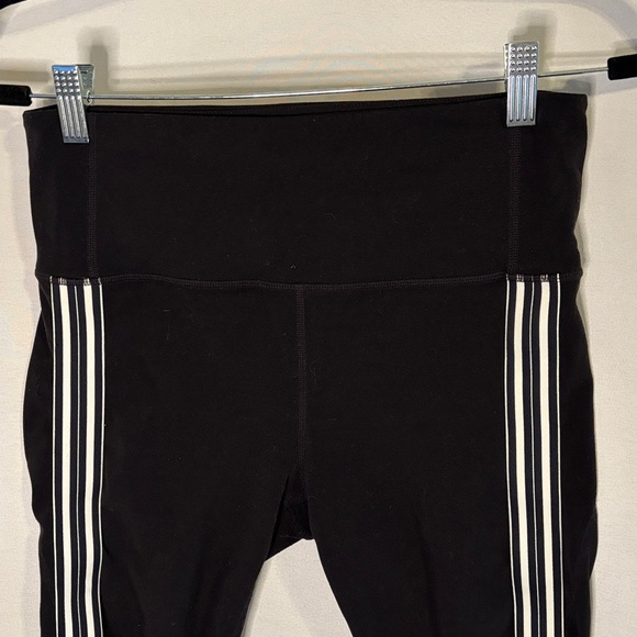 Athleta Black Cropped Leggings Womens Mesh  Medium - Picture 2 of 8
